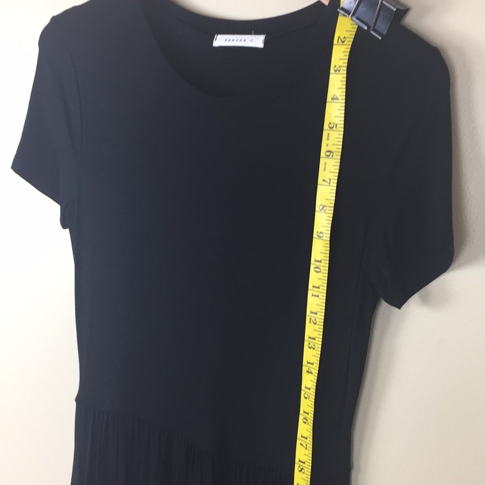 Short Sleeve Black Maxi Dress - Picture 5 of 6